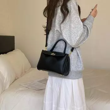 Women s Foreskin Fashion Women s Bag Mirror Hand Bag Senior Sense Single Shoulder Crossbody Woman чёрный