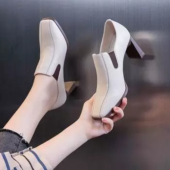 Women s high heels women s 2025 spring new women s shoes fashion thick heel square head small leather shoes British style single shoes 34 чёрный