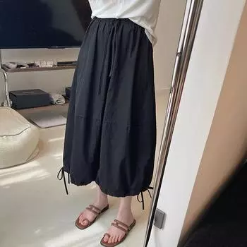 Women s High-Waist Black Designer Skirt - 2024 Spring/Summer, Elastic Three-Dimensional Bud Design Medium