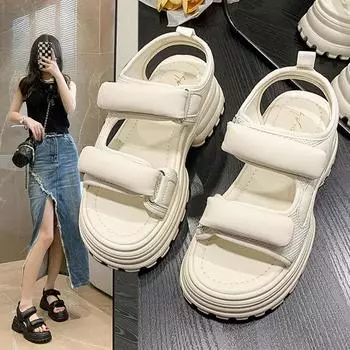 Женские летние босоножки на танкетке с полым каблуком 35