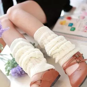 Женские вязаные носки Pile Up, 2 пары - высокие защитные чехлы для ног с укладкой - мягкие и удобные однотонные носки длиной до икры, черного и белого цвета One-size