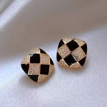Women s Niche Design Sterling Silver Stud Earrings Black chessboard