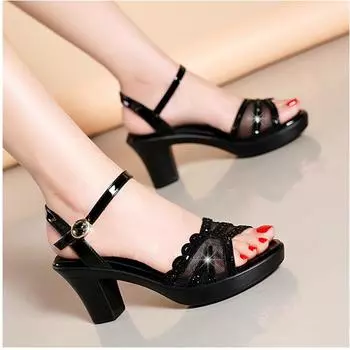 Женские туфли с открытым носком и пряжкой, дышащие, модные, большого размера, на высоком каблуке, удобные и элегантные, для поездок на работу и обратно 35