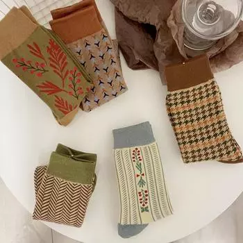 Women s Retro Houndstooth & Floral Mid-Tube Thickened Cotton Socks for Autumn/Winter One Size