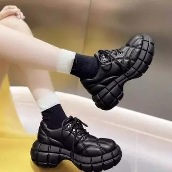 Женские легкие повседневные туфли с коротким носком и толстой подошвой, модные женские туфли, одинарные туфли со шнуровкой спереди, новые осенние кроссовки для бега 35 чёрный