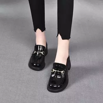Women s single shoes spring new round head thick heel medium heel small leather shoes cow patent leather metal buckle low-top shoes 34