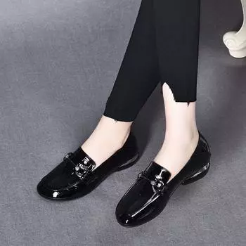 Women s single shoes spring new round head flat bottom shallow mouth low-top shoes cow patent leather rhinestone women 34