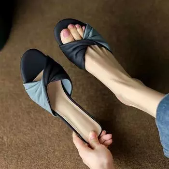 Women s Slippers and Ladies Sandals Heeled Slides With Bow Korea Style Shoes Small Size Elegant Fashionable New Fashion Clappers 35