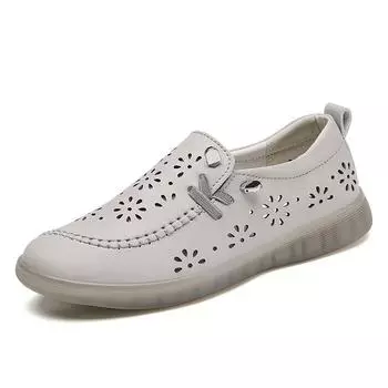 Women s spring and summer new flat fashion casual breathable leather women s casual shoes mother walking light plus size sandals 35