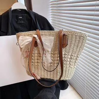 Women s Straw Fall and Winter Seaside Beach Shoulder Bag Beige