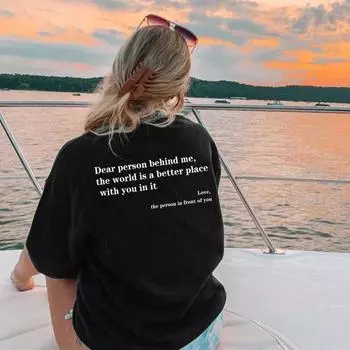 Женская летняя свободная футболка с надписью «Дорогие люди позади меня», круглый вырез, короткие рукава XS чёрный