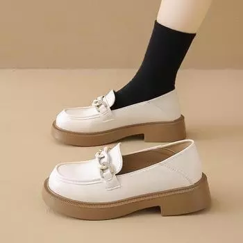 Women s summer soft-soled new flat-soled single shoes with skirts British small leather shoes large-size women s single shoes fashion 35