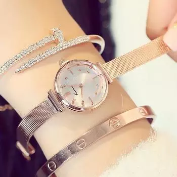 Женские часы Женский Ins Стиль Тонкий ремешок Маленький Темперамент Изысканный Студент Маленький Циферблат Лесной Стиль Девушка Часы