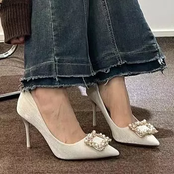 Женские сексуальные туфли на высоком каблуке с острым носком, модные брендовые туфли-лодочки, весенние новые трендовые вечерние платья с неглубокими женскими сандалиями 34 белый