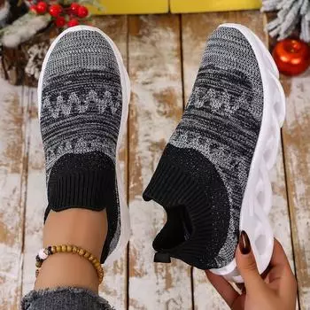 Women Sneakers Summer Fashion New Mesh Sneakers Women Wear-resistant Soft Sole Flat Walking Shoes Breathable Trendy Sneakers 35