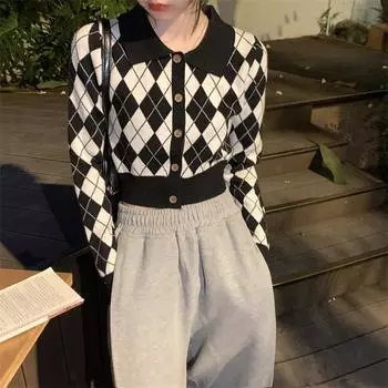 Женские свитера весна-осень с отложным воротником, вязаный кардиган Lingge, модный, с длинным рукавом, повседневный, черный, укороченный топ, корейский стиль, тонкий свитер one size чёрный