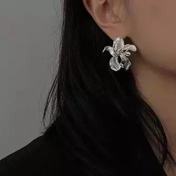 Women Summer Elegant Fashion Unique Design Peach Blossom Unique Design Flower Earrings Dark INS Advanced Earrings Gifts Decor 1