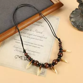 Wood bead real dog tooth necklace men and women retro personalized wolf tooth pendant dog tooth pendant Tibetan accessories