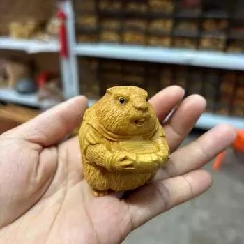 Wood Carving Groundhog Gold Sandalwood Cartoon Living Room Creative Ornament Car Decoration Sculpture, Collectible Statue, Desk Decor, Wooden Artwork жёлтый