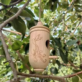 Wooden Hanging Hummingbird House Chalet Mini Bird Nests Cage For Beautiful Outdoor Patio Garden Decoration Pet Bedroom