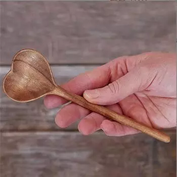 Wooden Spoon Heat Resistance Long Handle Anti-Crack Dishwasher BPA Free Safe Cake Heart-shaped Serving Soap Spoon Kitchen Gadget 1PC
