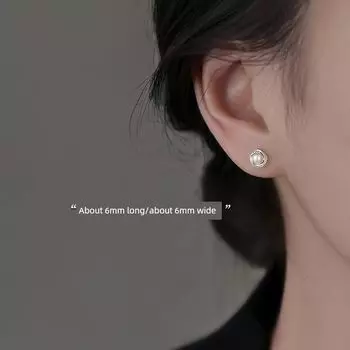 Xiangnan 999 Sterling Silver Best Selling Niche Style Women s Pearl Stud Earrings 999 silver pearl earrings (two price)