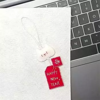 Xiaohongshu DIY Cat Guard нетканый комплект: Креативный подарочный пакет ручной работы и милый подвесной декор