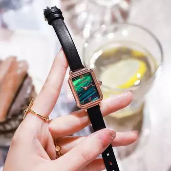 Xiaohongshu маленькие зеленые часы женские часы женские часы ремень кварцевые часы чёрный