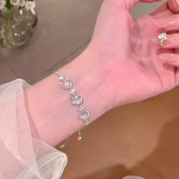 Xiaohongshu, популярный онлайн-продукт с искрящимся сердцем, простой и заботливый браслет лучшего друга, новая модель с женским нишевым ощущением Adjustable size