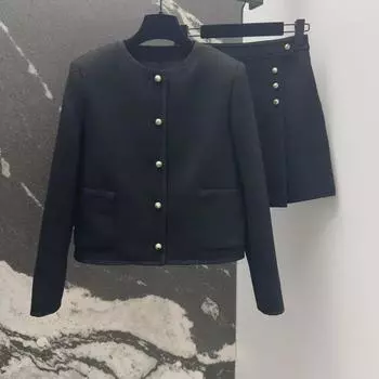 Xiaoxiang French Retro Crop Top & High-Waisted Double Breasted Skirt Set Small