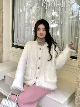 Xiaoxiangfeng белая норковая флисовая куртка-свитер женская осенне-зимняя утолщенная свободная ленивая короткая вязаная кофта с бахромой S [Recommended 80-50 kg] бежевый