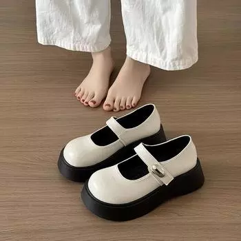 Xiaoxiangfeng muffin thick-soled round-headed Mary Jane shoes women s 2025 spring new super fire retro college style JK single shoes 35