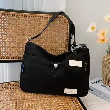 Xiaoxiangfeng нишевая универсальная сумка через плечо для девочек, простая однотонная спортивная и повседневная сумка для японских студентов чёрный