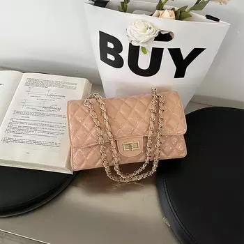 Xiaoxiangfeng rhombus chain bag versatile fashion trend 2025 new glossy patent leather cf single shoulder crossbody square fat woman 25cm чёрный