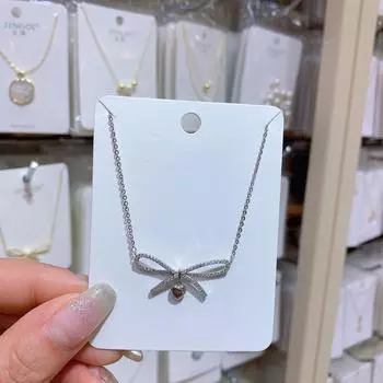 Xiaoxiangjia Man Diamond Bow Ожерелье Женское Нишевое Ключичное Цепочка Модное Улыбающееся Ожерелье