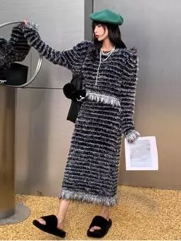 XITAO вязаный комплект из двух предметов, полосатый топ с кисточками и длинными рукавами, женская юбка FBB1498 One Size чёрный