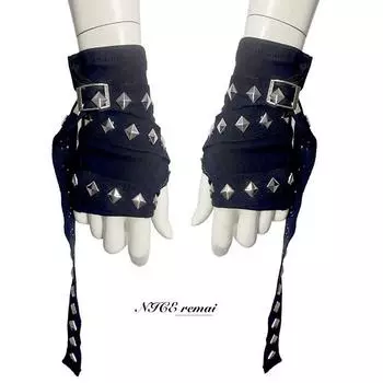 Y2g Millennium Sexy Rivet Strap Gloves Cyberpunk Asian Culture JK Young Adult Waste Soil Wind Accessories Oversleeves Cos Black Studded Wrist-Two Pack One size