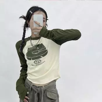 Y2K Европейская и американская весна, новый уличный дизайн с контрастным цветом, повседневная женская футболка с длинными рукавами, универсальный топ с круглым вырезом S