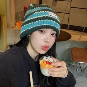 Y2K японская уличная шапка в стиле Харадзюку, полосатая вязаная шапка с изображением маленького дьявола, женская осенне-зимняя шапка, милая кепка в стиле Kpop 56-58cm красный