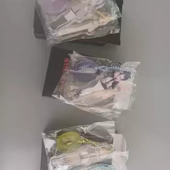 Я продаю полный комплект паровых брелоков Lee Se-doo ABC