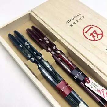 Yamaga Lacquerware Shop Isso Gift Chopsticks Set Sakura Akari Pair Couple Chopsticks Made in Japan Chopsticks