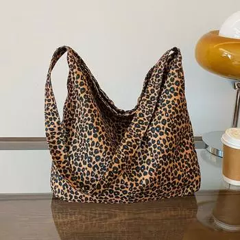Японская и корейская сумка-мессенджер с леопардовым принтом, сумка через плечо из холста в иностранном стиле, универсальная сумка-ведро для студенток Tide