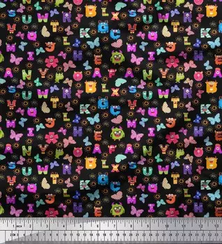 Японская креп-атласная ткань Soimoi, ткань с бабочкой, солнцем и мультяшными алфавитами, текстовым принтом, 42 дюйма по метрам 42 Inch Wide - Poly Crepe розовый