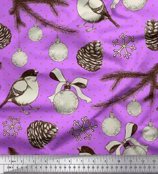 Японская креп-сатиновая ткань Soimoi, ткань с рождественским принтом Робин, сосновые шишки и безделушки, 42 дюйма по метрам 42 Inch Wide - Poly Crepe фиолетовый