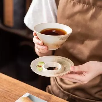 Японская ретро кофейная чашка Концентрированная керамическая кофейная чашка Кружка для обжига Керамическая чашка Гостиная журнальный столик Декоративная кружка 150ML коричневый