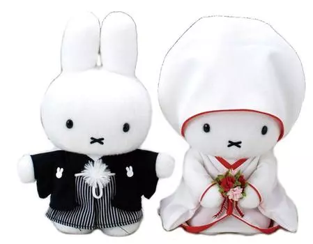 Японская свадебная кукла Бруна, мягкая игрушка в коробке, высота около 31 см.