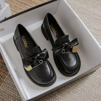 Японские кожаные туфли Лолиты с бантом, женские броги с большим круглым носком, лоферы без шнуровки, женские модные туфли на плоской подошве с металлической булавкой, Chaussure Femme 9.5