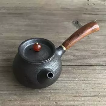 Японский керамический чайник, фарфоровый японский чайный сервиз, посуда для напитков Ceramic teapot