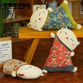 Японский Манящий Кот Кукла Подушка Одеяло Двойное использование Диван Задняя подушка Офис Сиденье Талия Подушка Поясничная подушка Одеяло 55*24*13cm зелёный