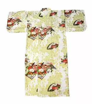 Японское кимоно с узором «Сакурахимэ» белое